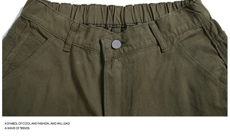 Loose fit workwear cropped pants with wide-leg silhouette in apricot, red, or army green colours