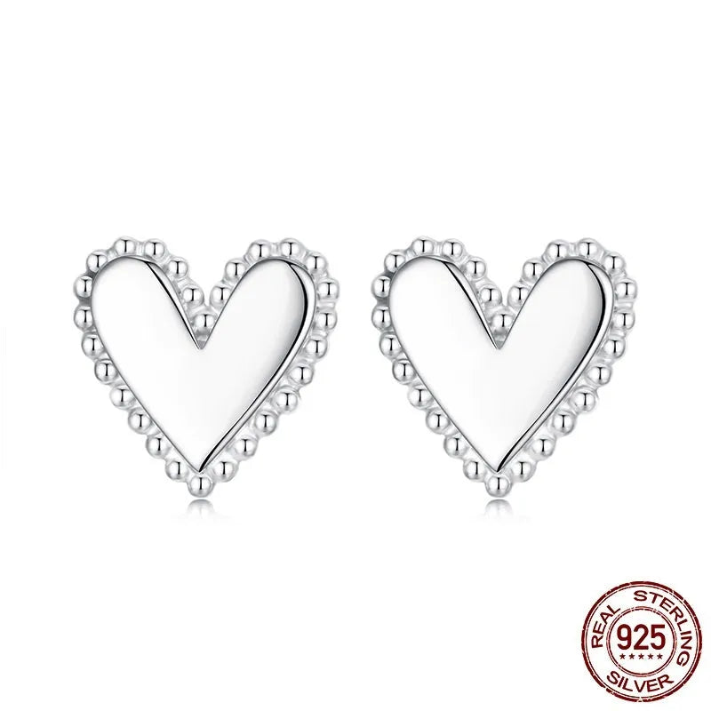 S925 sterling silver heart-shaped earrings for women electroplated silver love stud pair