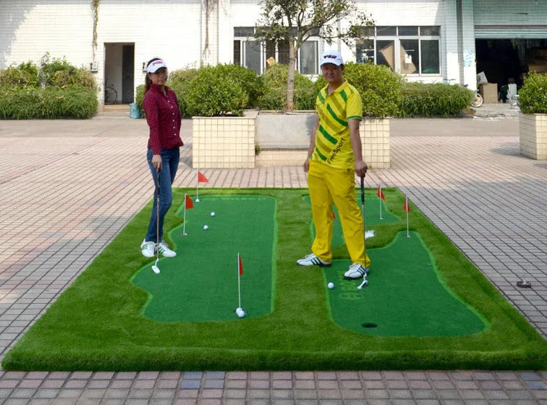 Indoor golf putting practice mat 1.5 by 3 metres green artificial lawn