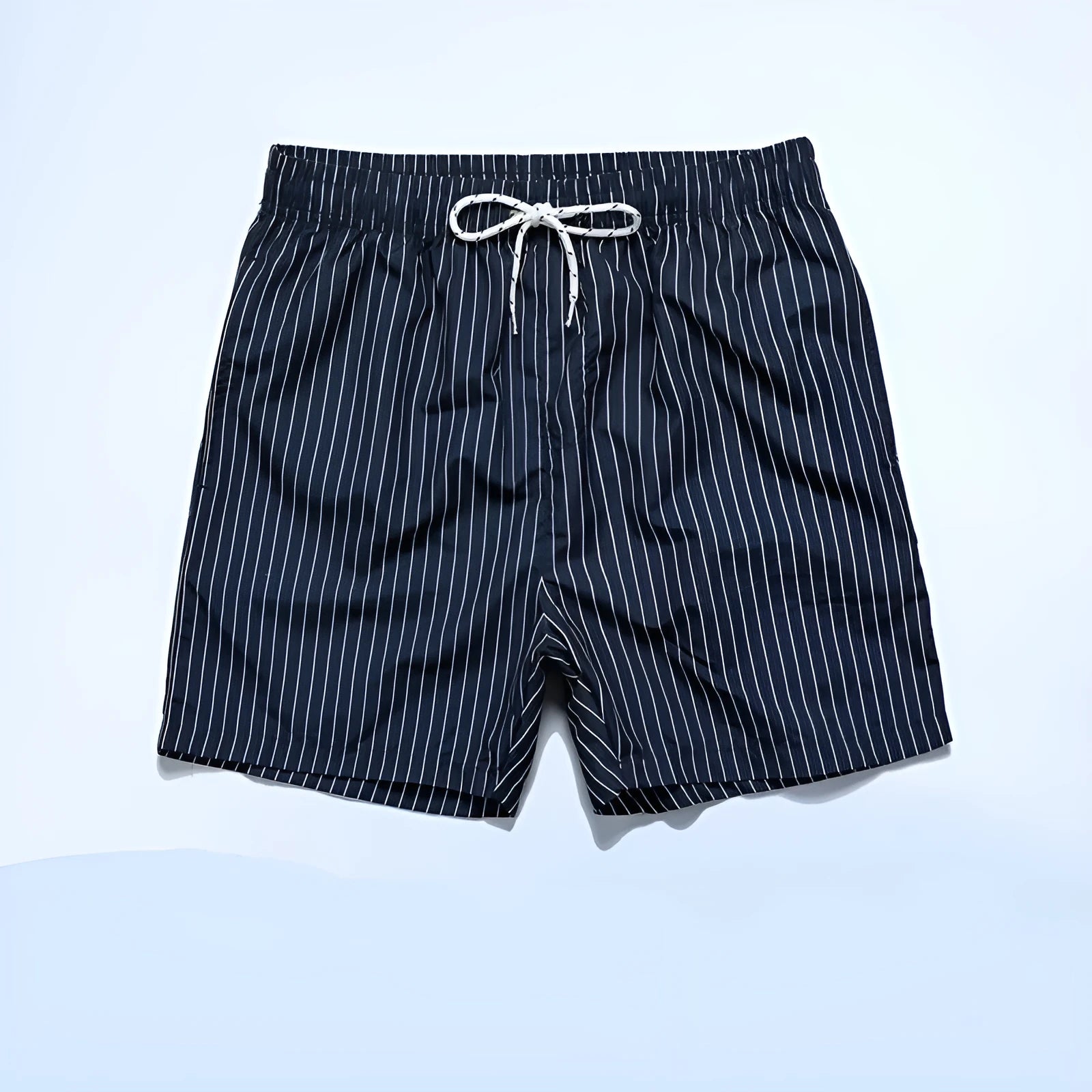 Striped men's beach shorts in navy blue with straight leg opening and polyester fabric