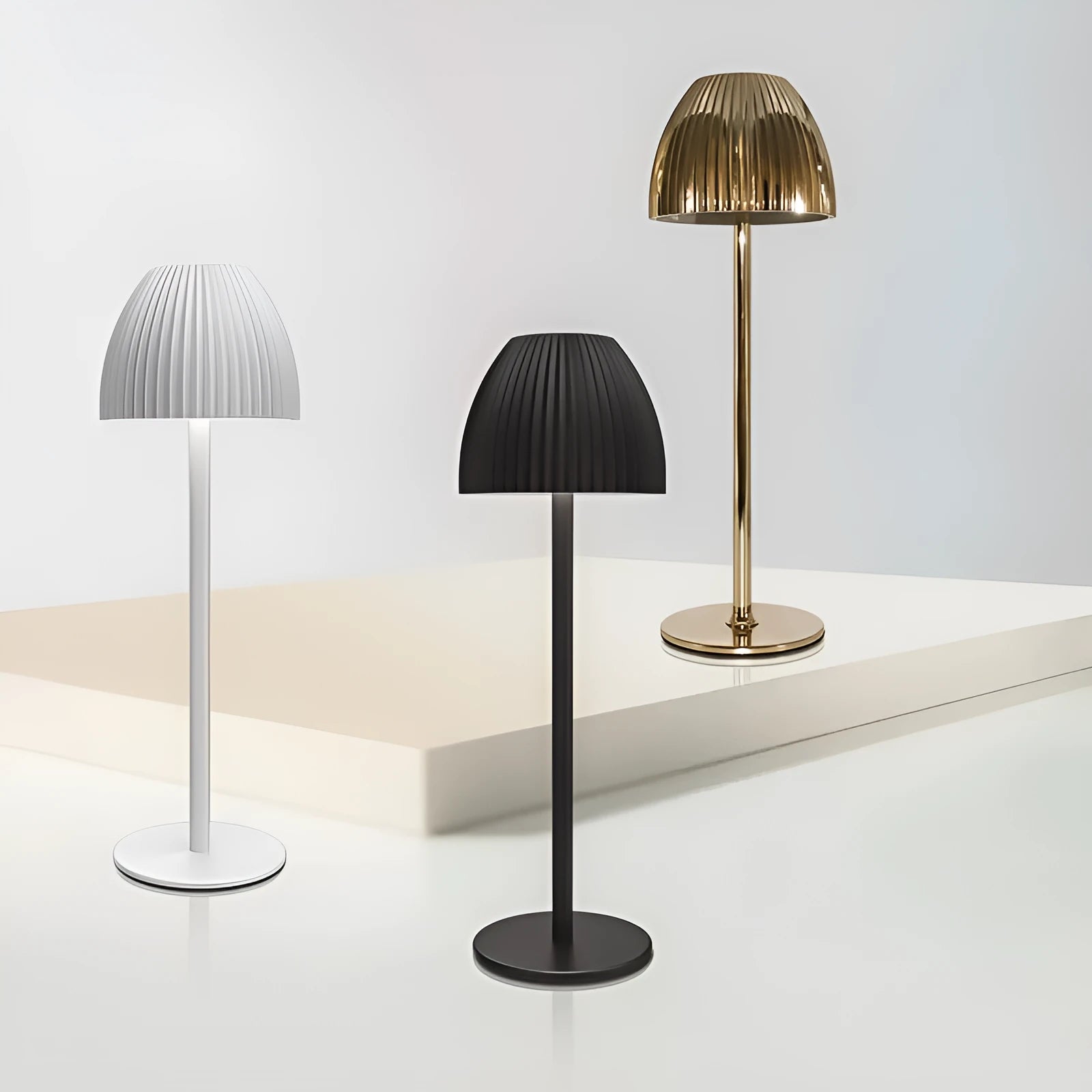 Modern simplicity small night lamp with thin round base in black or white colour