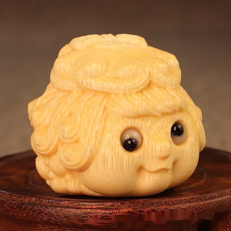 Golden Toad Princess bamboo ornament carving measuring 5.0cm with cute style design