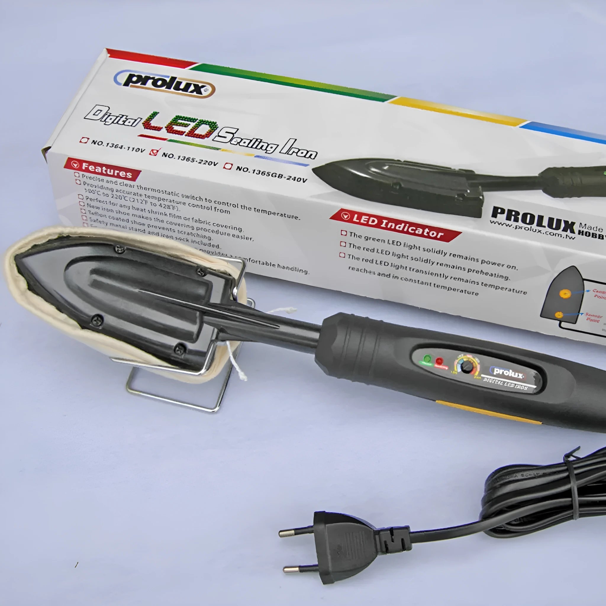 Electronic temperature control hot iron with metal construction and adjustable temperature dial