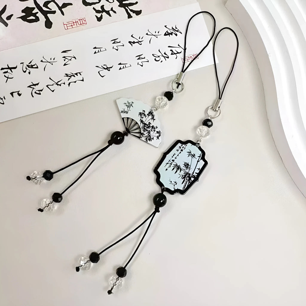 Guofeng floral pattern bead pendant keychain with Chinese style design