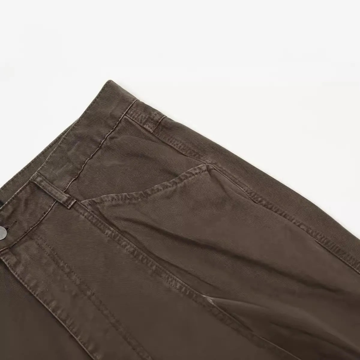 Men's brown loose fit straight leg trousers with high waist and zipper fly opening
