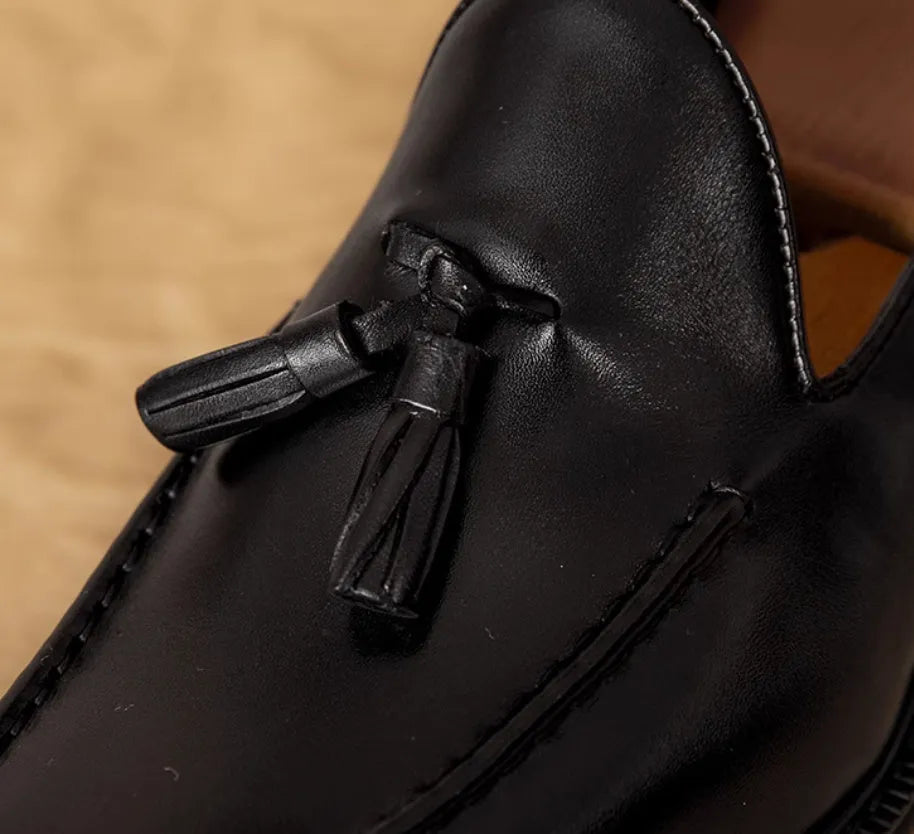 Men's black genuine leather slip-on loafers with rubber sole and pigskin lining