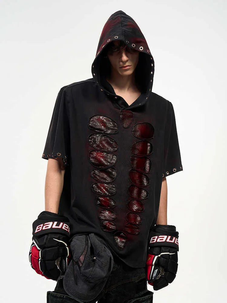 Black men's hooded short-sleeved T-shirt with sequin details and a loose fit.