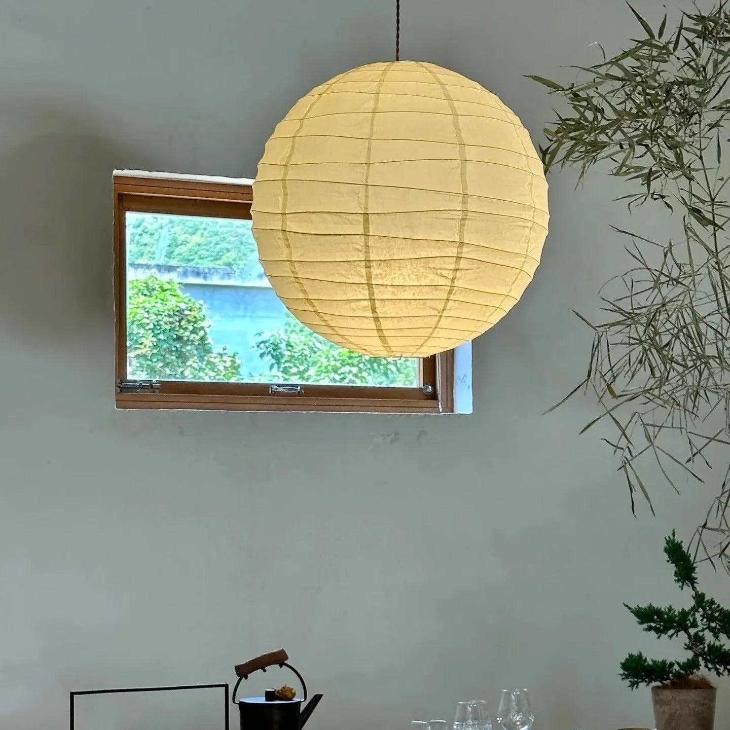 Japanese style rice paper pendant chandelier light fitting for ceiling.