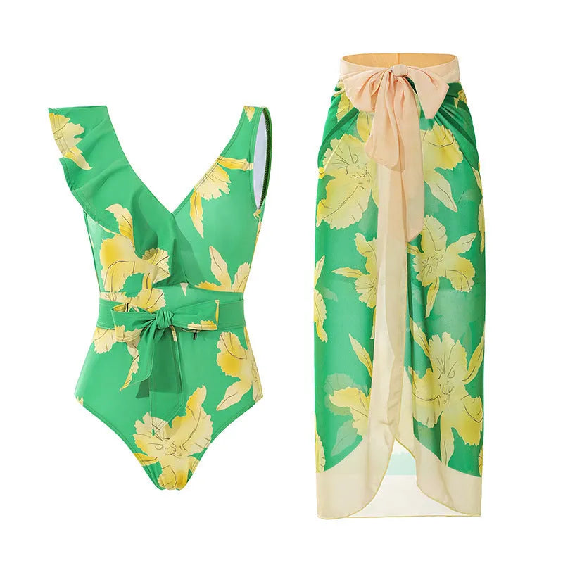 Women's solid colour one-piece swimsuit with spaghetti straps and removable skirt
