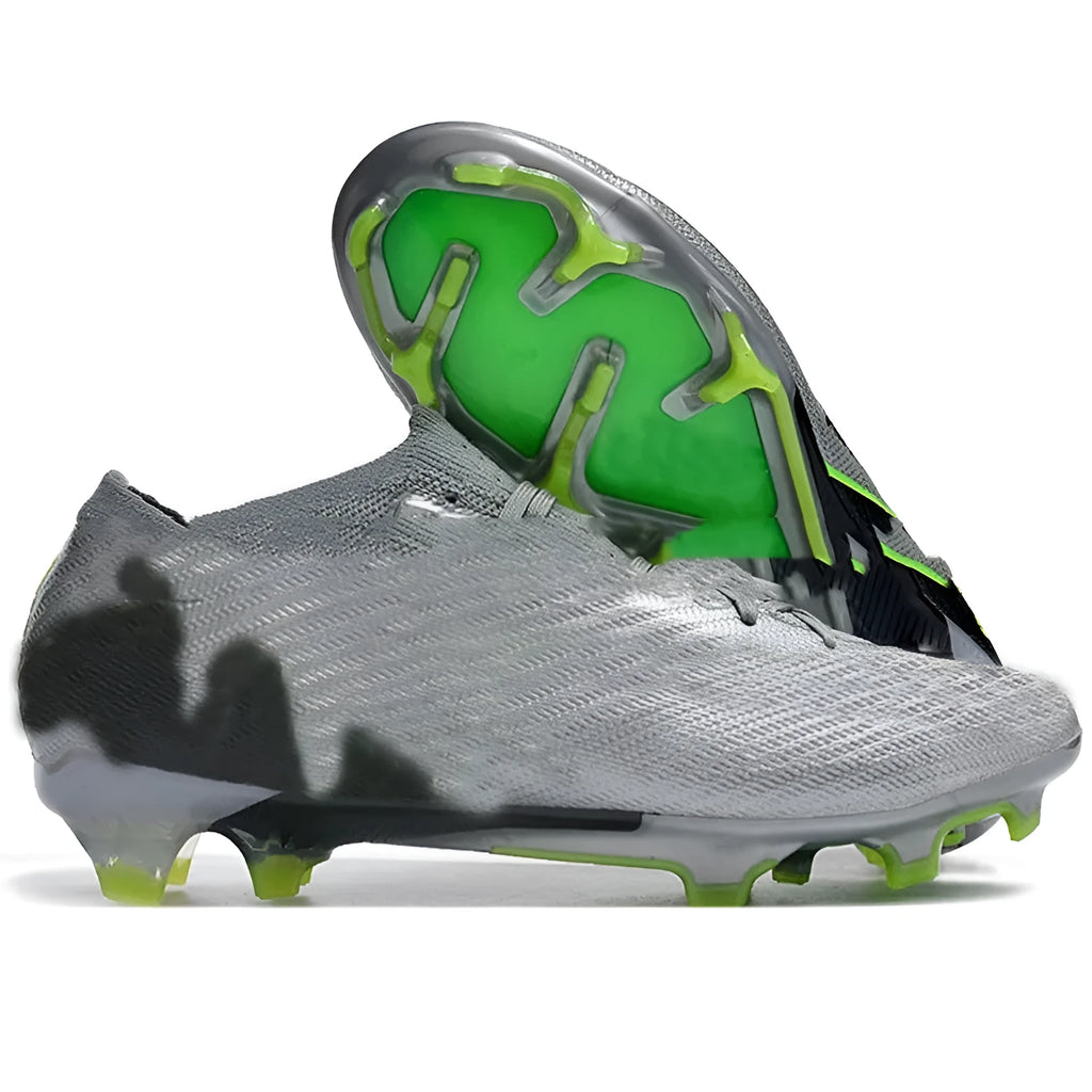 Men's low-top football shoes with knitted upper, lace-up front, and rubber sole with FG studs.