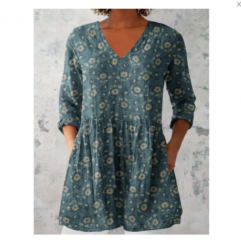 Women's printed loose wave dress with 3/4 sleeves and wide waist in polyester fabric
