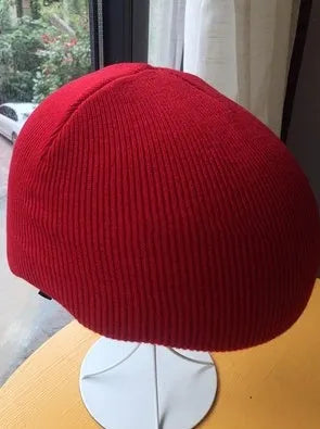 A size L decorative cover for a ski helmet, shown in one of fifteen available colour options.