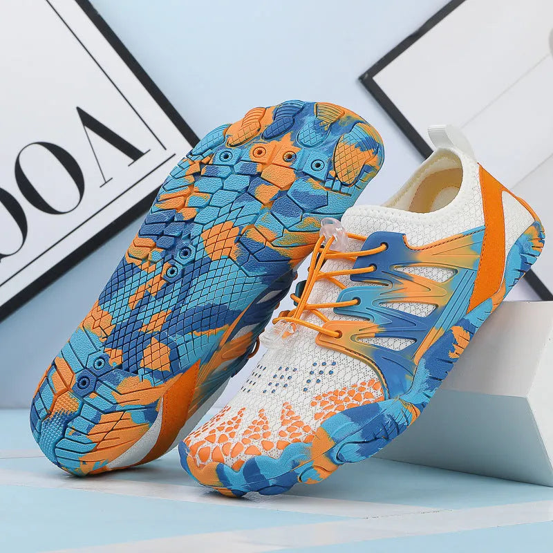 Quick-drying wading beach shoes with mesh upper and rubber sole in various colours