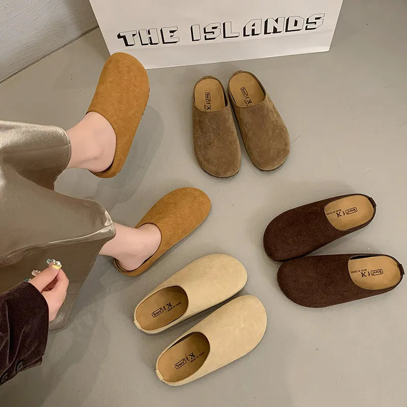 Women's outdoor slippers in apricot colour with microfiber upper, flat slip-on design, and square toe