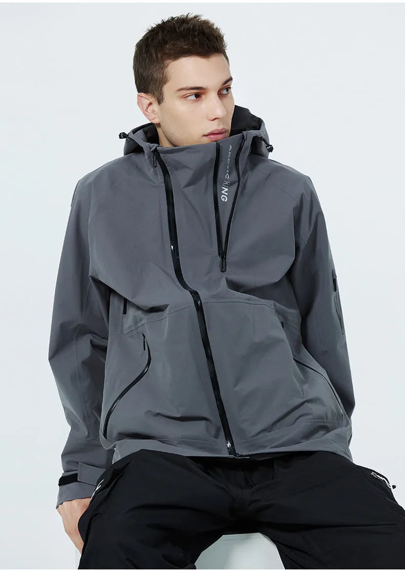 Unisex ski suit in windproof waterproof veneer fabric with double plate construction