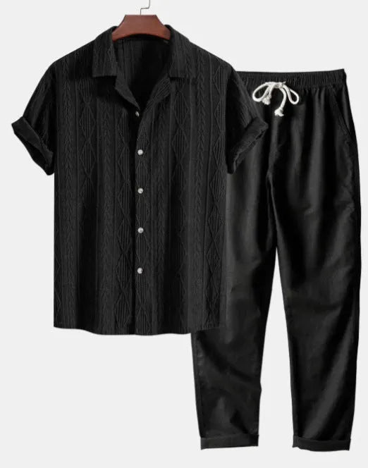 Men's slim-fit camouflage print casual suit with short-sleeved shirt and trousers.