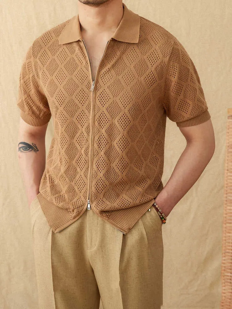 Women's cotton cardigan with zipper front and short sleeves in light brown colour