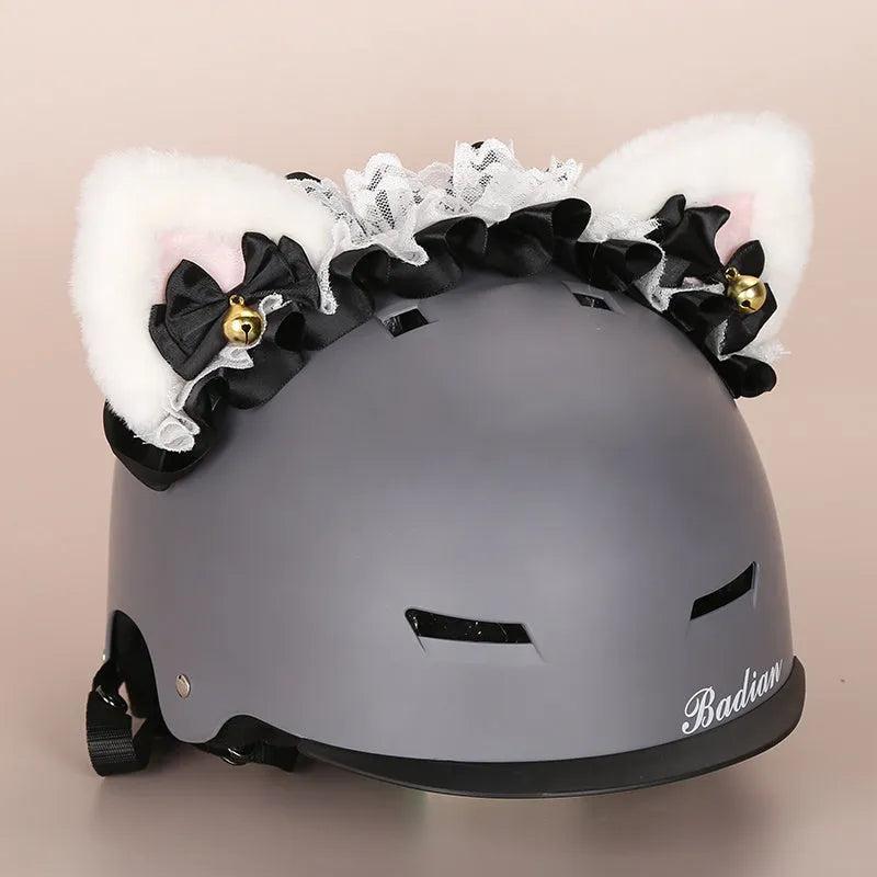 Cartoon plush fabric helmet cover set in size M decorative accessory