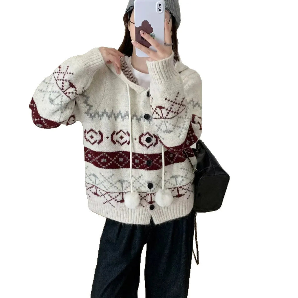 Plus size women's brocade sweater coat with geometric pattern in milky white beige colour