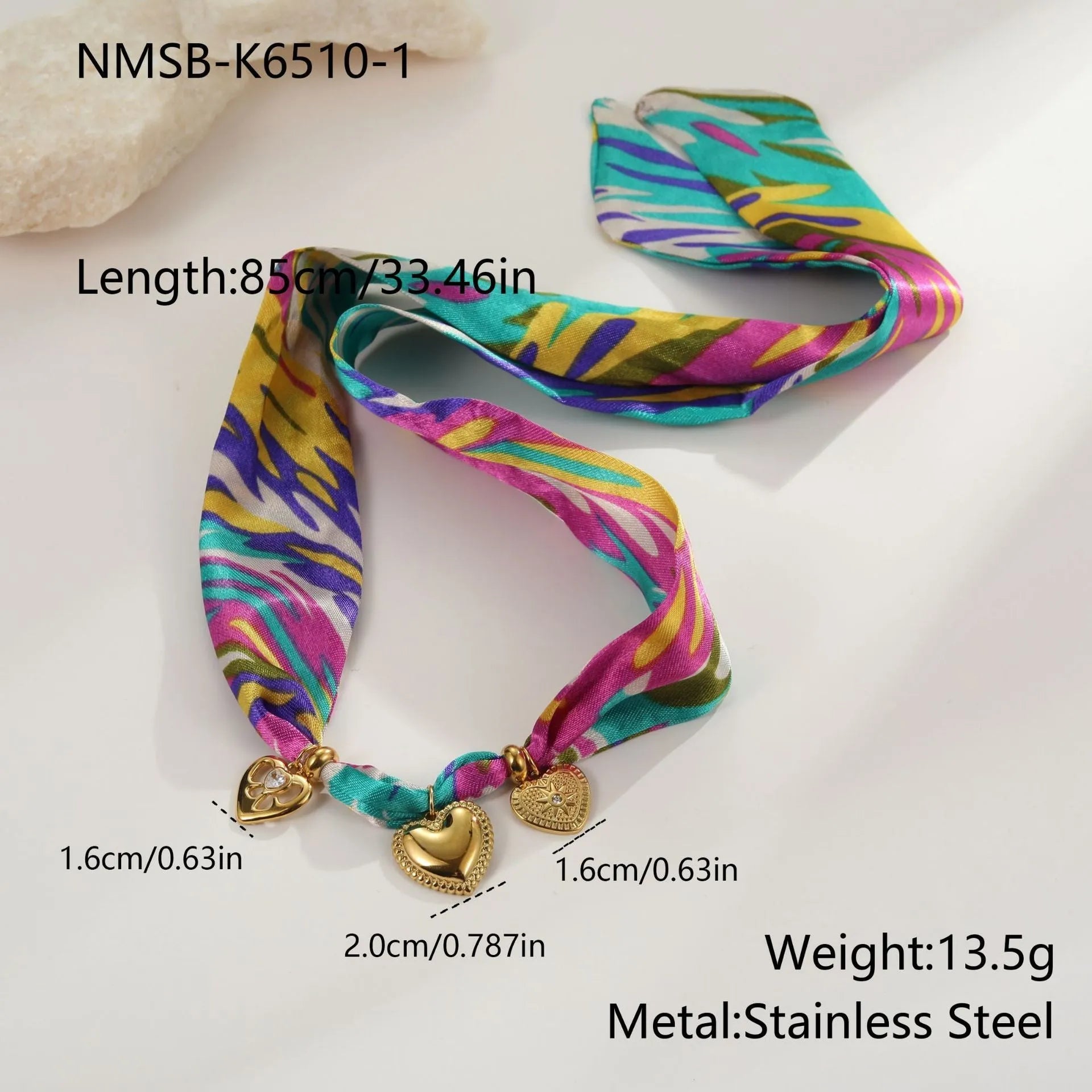 Women's stainless steel necklace with geometric pendant and 18K gold plating