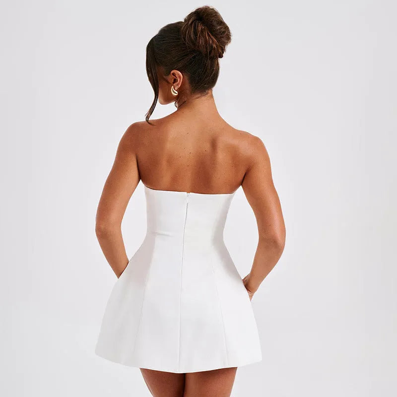 Backless women's tube dress with high waist and A-line skirt in solid colour options