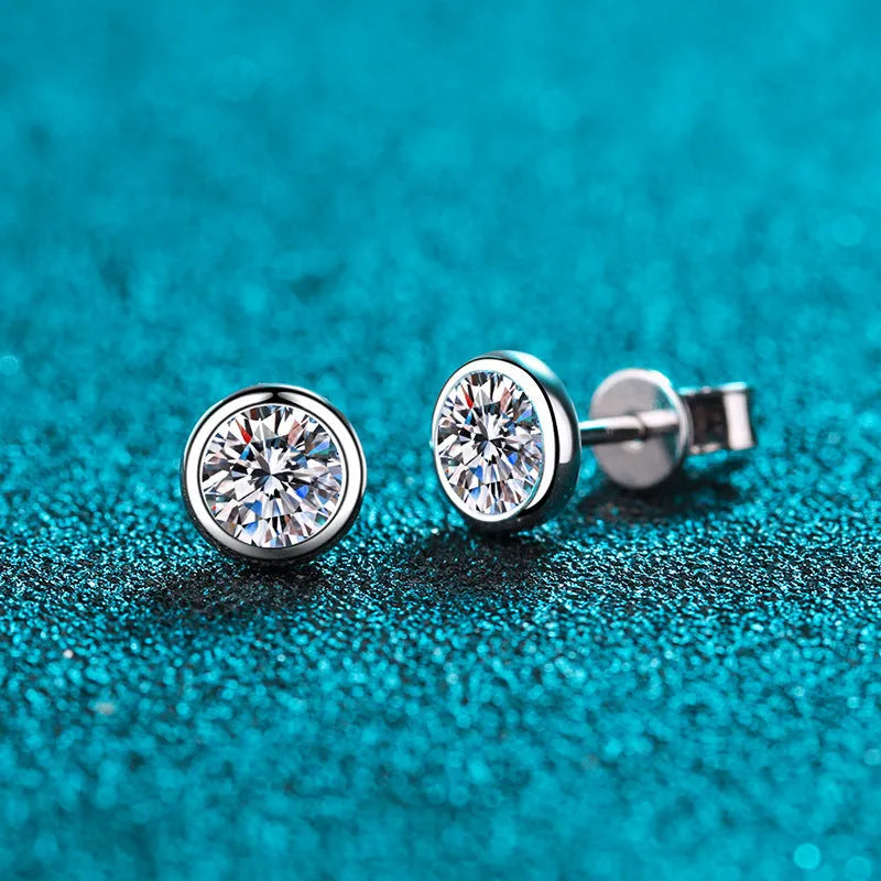 Gold geometric women's earrings with a choice of moissanite or zircon stones on a 925 silver base.