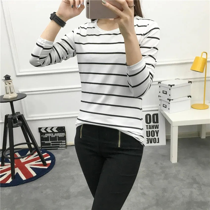 Striped loose long-sleeved T-shirt women's top in black, loose fit polyester fibre