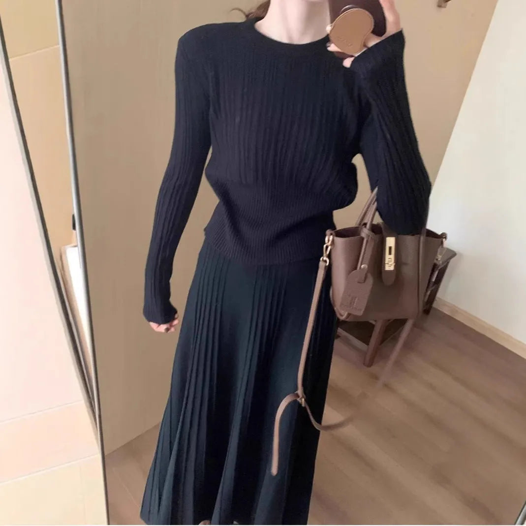 Women's knitted long dress suit set with 3D pattern in dark grey ethnic style