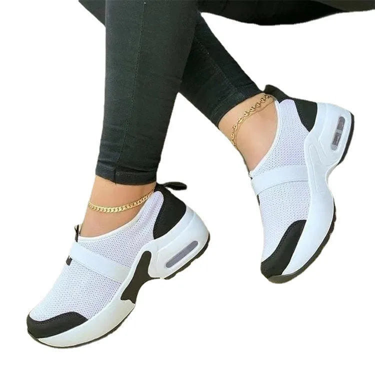 Women's flat mesh sneakers in multiple colours with round toe and shallow opening design