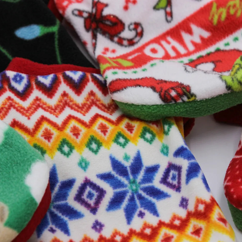 Christmas dog fleece sweater with festive colour in shaking fleece material