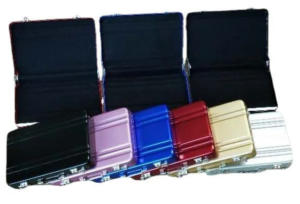 Aluminium alloy business card holder in six colours showing 100x65x16mm dimensions