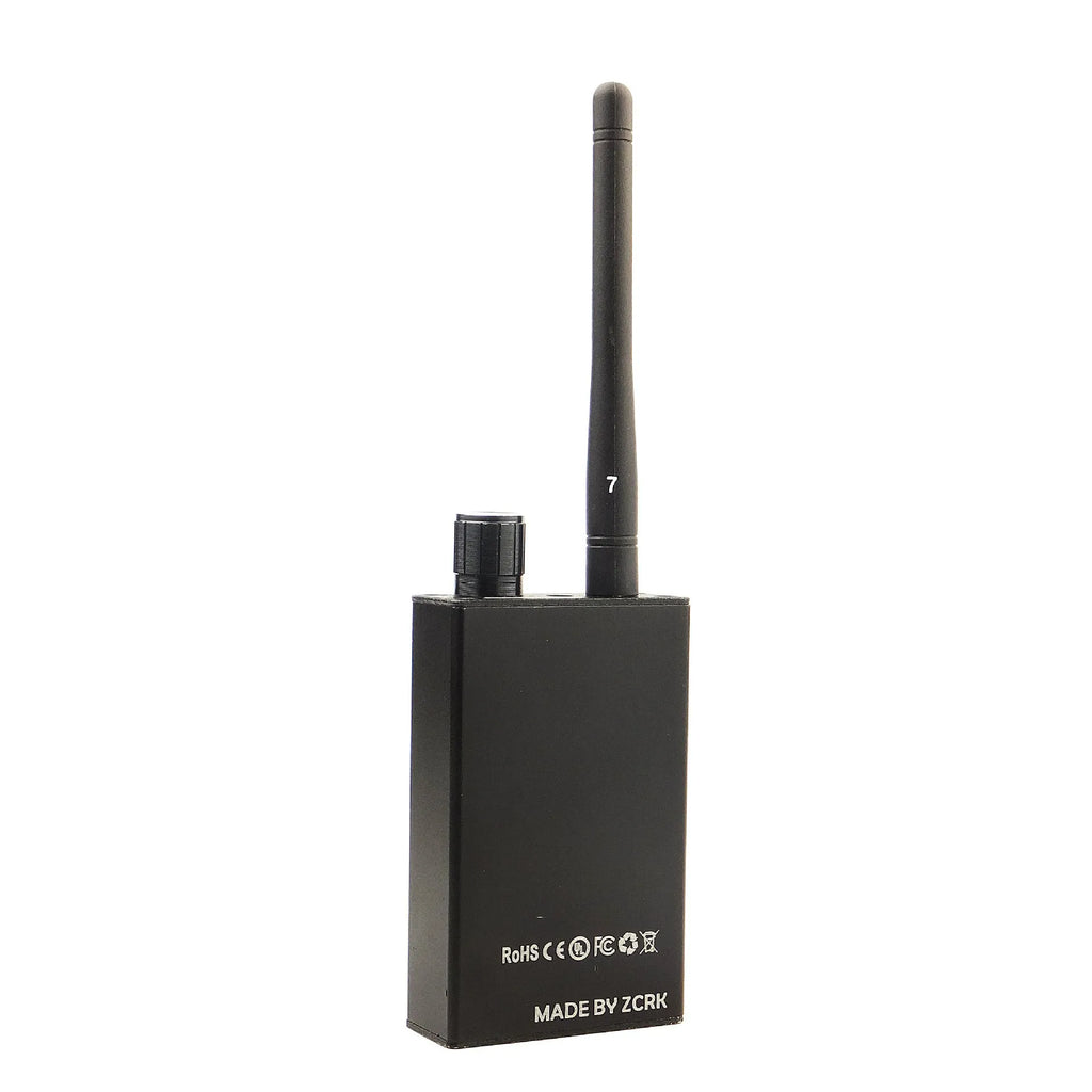 G318 professional anti-theft signal detector showing front view with compact dimensions.