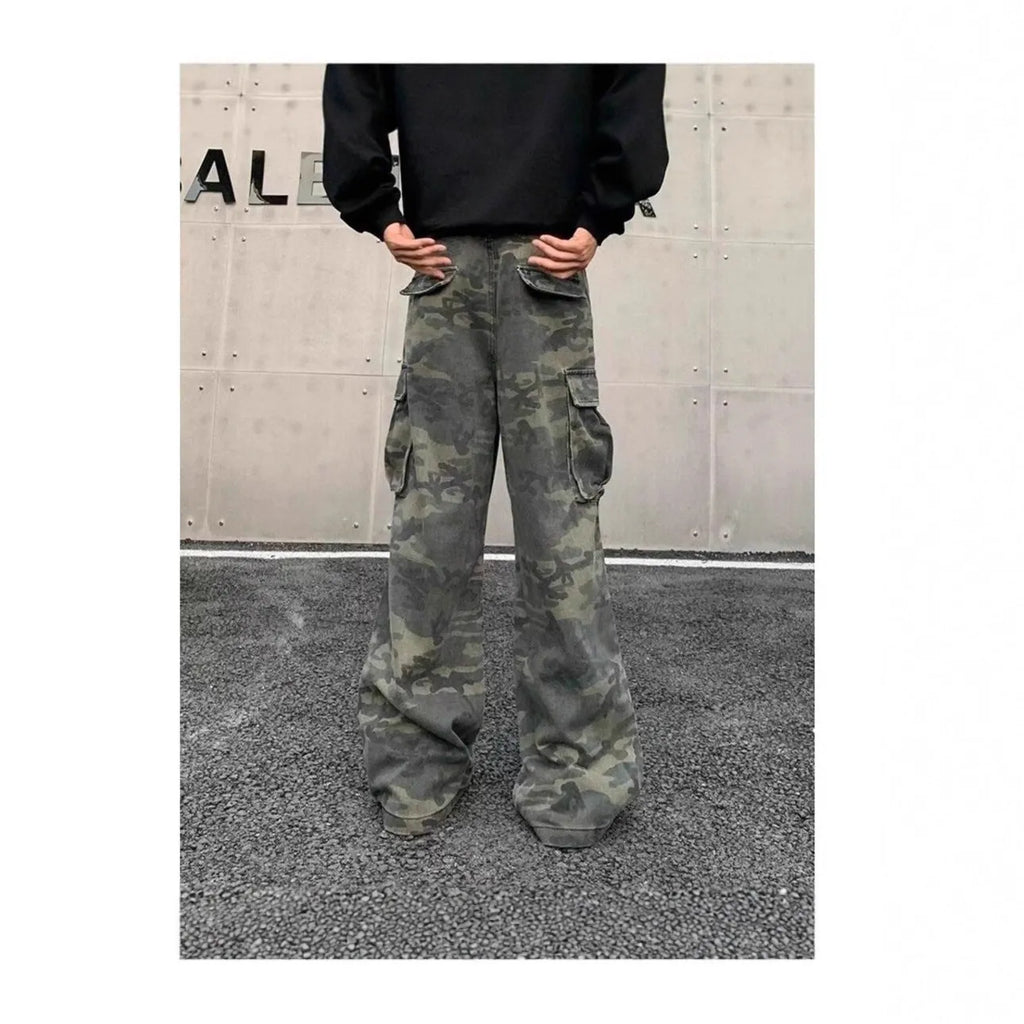 Washed camouflage cotton-blend cargo trousers with multiple pockets, shown in a Korean-style mid-waist fit.