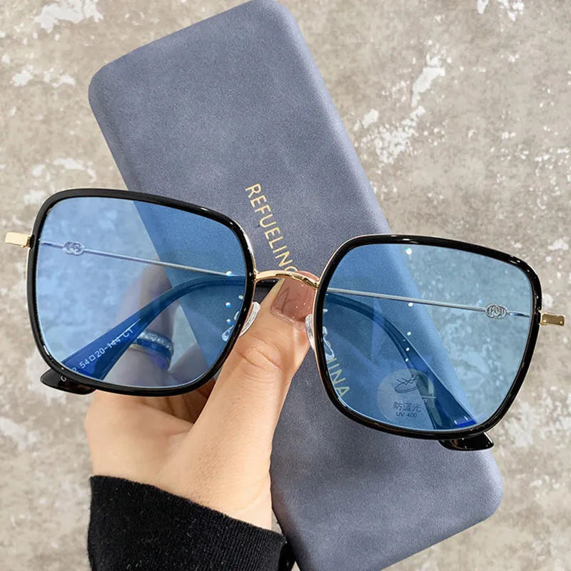 Photochromic large frame myopia glasses with anti-blue light lens in Black Gold Grey