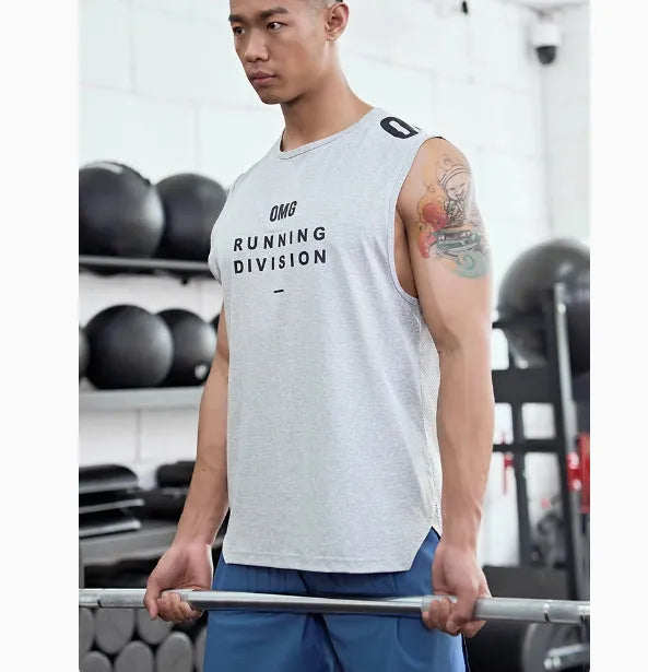 Men's mesh ice silk sports vest in loose-fit design for summer fitness wear