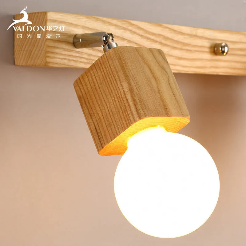 24cm circular mirror finish wall lamp with integrated LED lighting for bathroom or bedroom