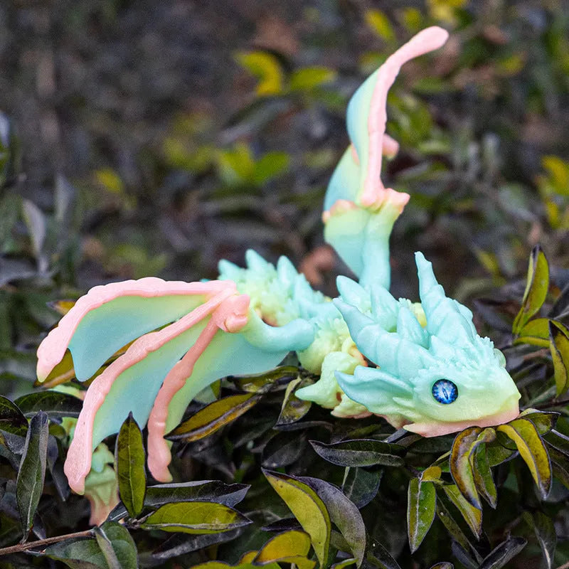 Printed flying dragon wings decoration toy in a selected colour, showing 25 cm size and detailed texture.