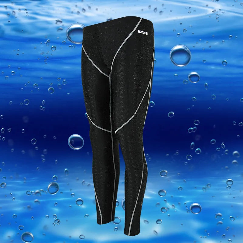 Men's black cropped swimming trunks with a contrast line, made from sun-proof nylon fabric.