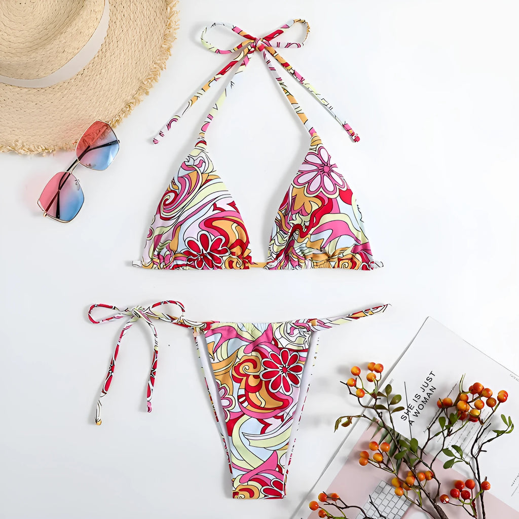 Women's triangle print bikini separate system with adjustable hanging neck design in multicolour pattern