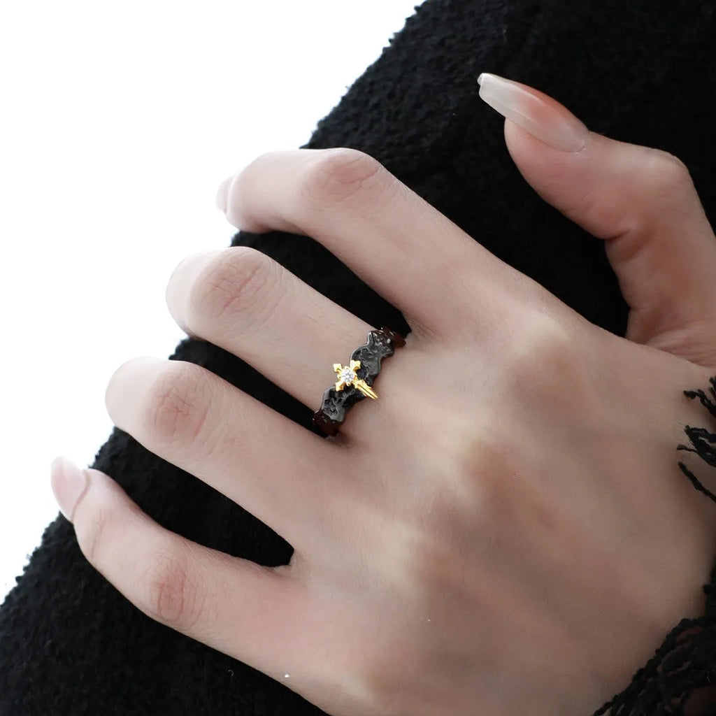 Princess Knight adjustable silver ring with electroplated white gold or black gold finish