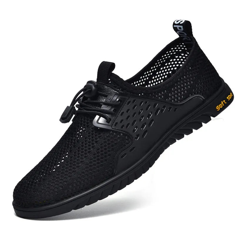 Men's mesh casual summer shoes with elastic band closure in black colour option
