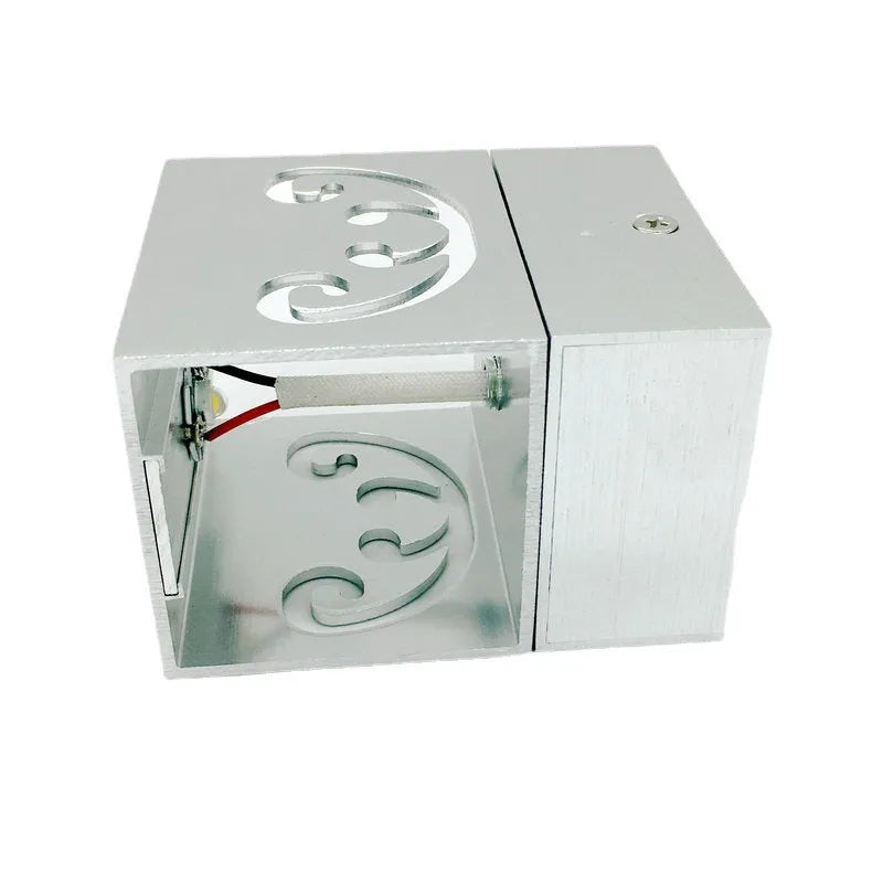 Butterfly-shaped LED wall lamp with aluminium shade in modern style