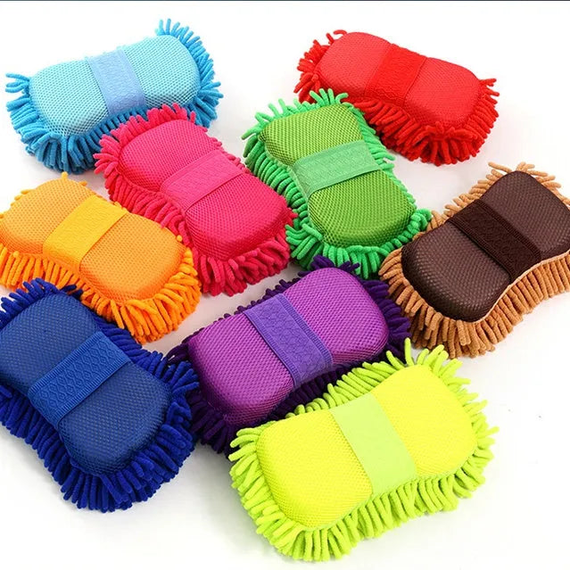 Silvery green microfiber car wash sponge measuring 14 by 25 centimetres