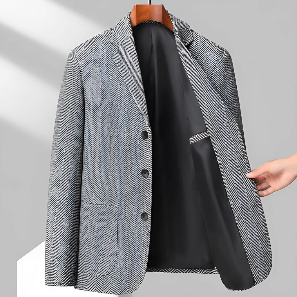 Men's loose fit polyester woolen coat in solid colours for spring and autumn casual wear