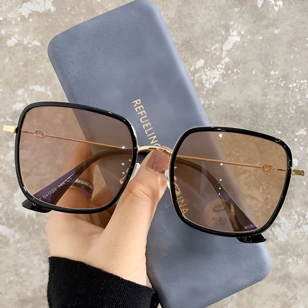 Photochromic large frame myopia glasses with anti-blue light lens in Black Gold Grey