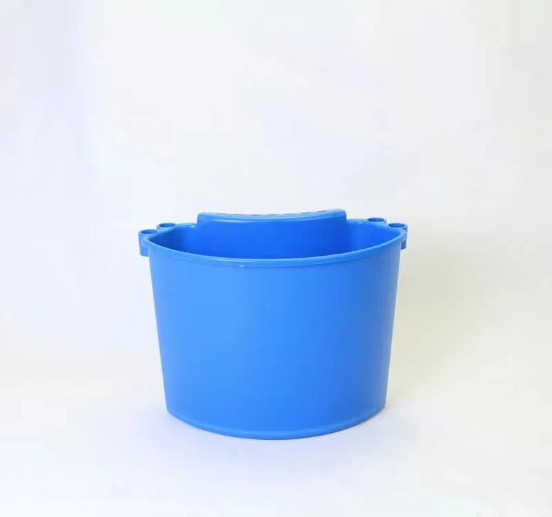 Black dual compartment car wash bucket made from PP plastic