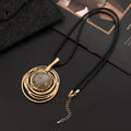 Women's geometric sweater chain necklace with adjustable length and snakeskin wax rope chain in gold colour