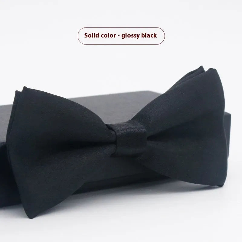 Solid colour formal bow tie with flat head design in polyester fabric