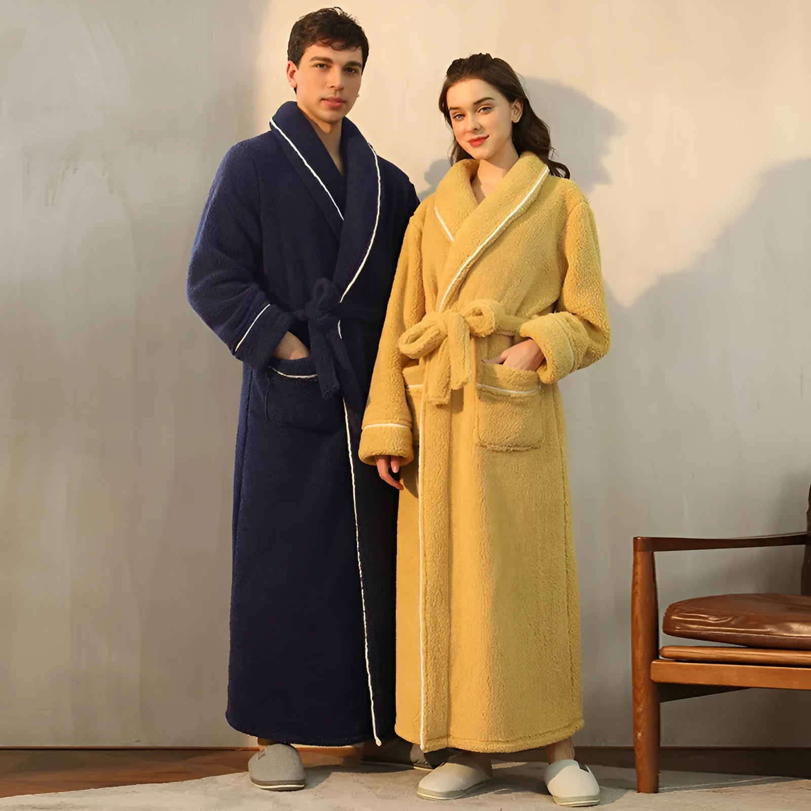 Thickened winter couple's bathrobe in Angola red flannel with European style cut and plus size options