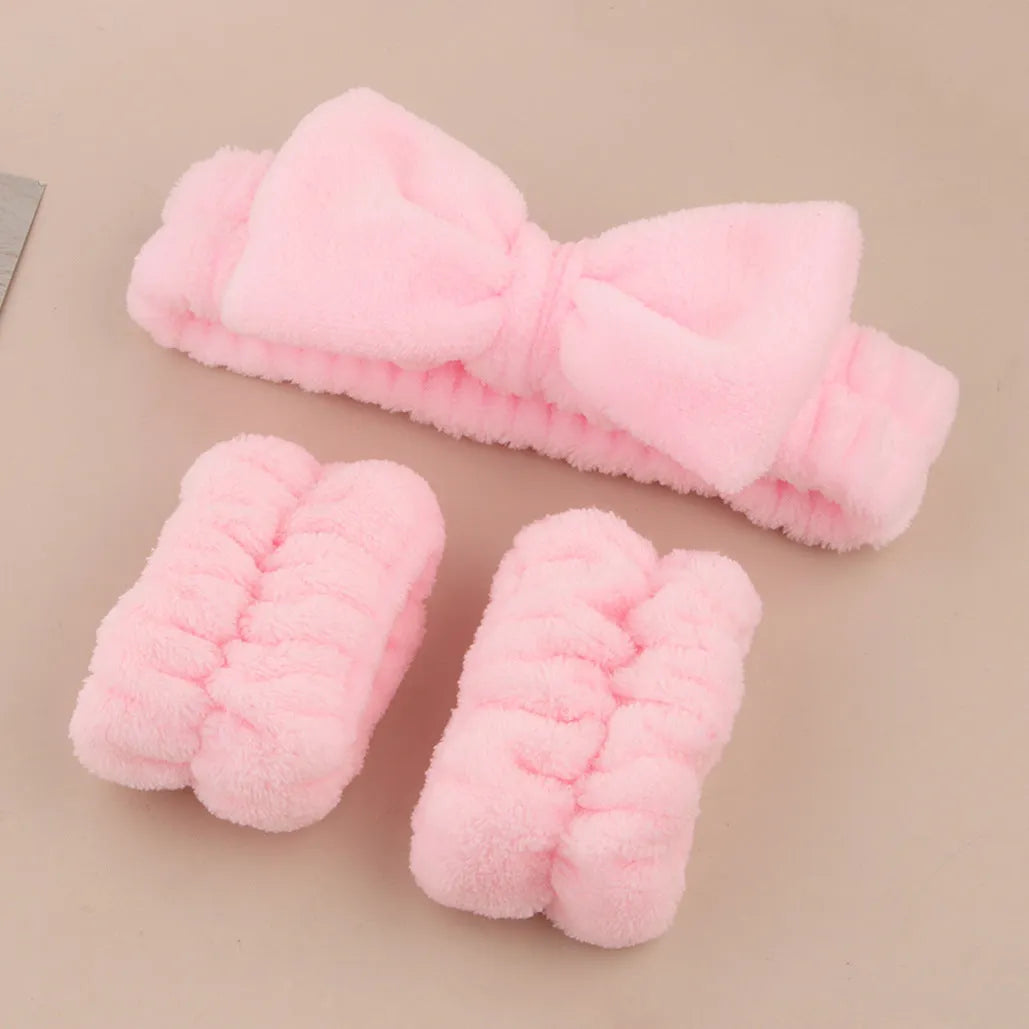 Facial brush set with coral fleece hair band and nylon bristle brush in multiple colour options